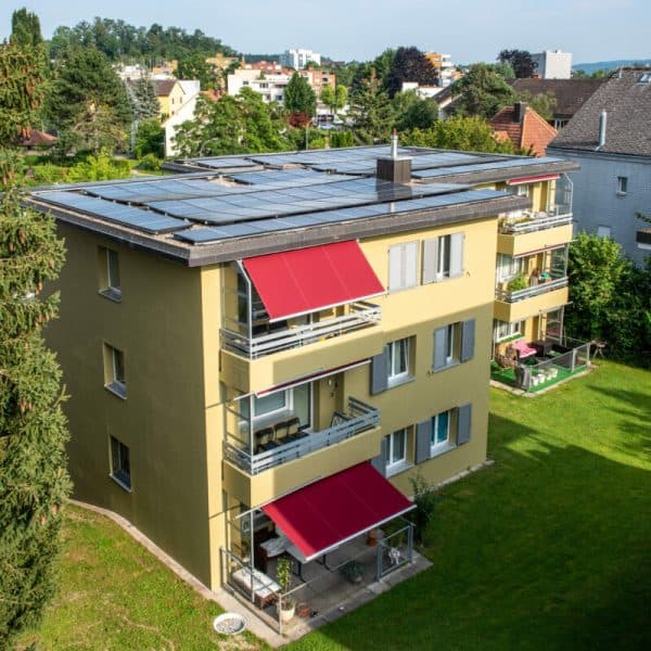 Unsere Solarpanels in Opfikon